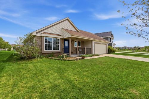 3837 Scenic Way, Caledonia, WI, 53126-9379 | Card Image