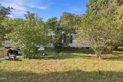 561 Schloss Rd, Louisburg, NC, 27549-8037 | Card Image