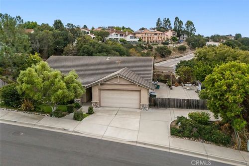 553 Rosemary Ln, Arroyo Grande, CA, 93420-1438 | Card Image