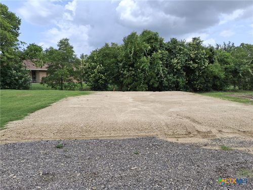 502 E Avenue R, Belton, TX, 76513-4333 | Card Image