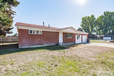 520 Wabash Avenue, House other with 4 bedrooms, 2 bathrooms and 1 parking in Idaho Falls ID | Image 2