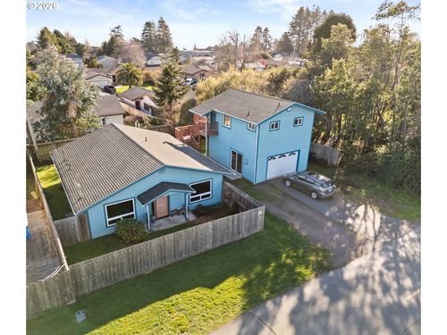 1115 Ransom Ave, Brookings, OR, 97415-9705 | Card Image