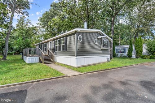 45 Marcia Memorial Cir, Jackson, NJ, 08527-3074 | Card Image