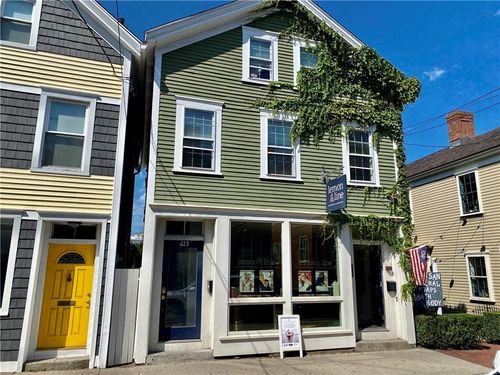 2-423 Thames St, Newport, RI, 02840-6722 | Card Image