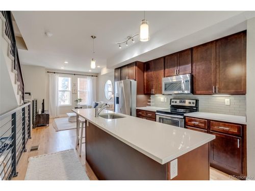 2426 Welton St, Denver, CO, 80205-2908 | Card Image