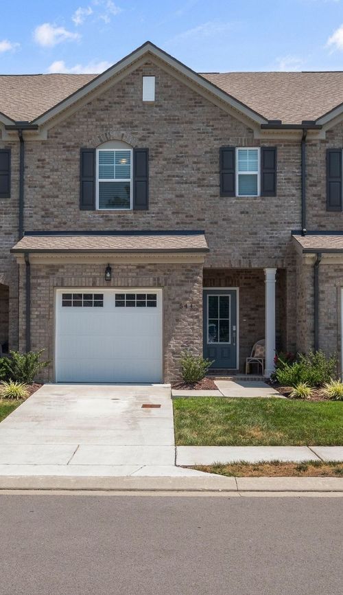 544 Medwyk Dr, Lebanon, TN, 37090-2401 | Card Image