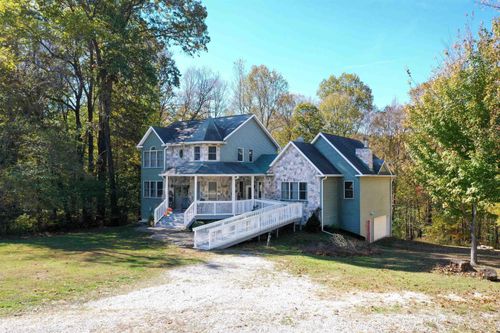 699 N Deer Lake Dr, Bloomfield, IN, 47424-6944 | Card Image