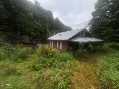 7872 Dry Fork Rd, North Tazewell, VA, 24630-8737 | Card Image