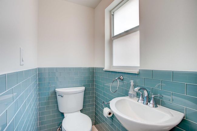 137 Ne 7 Th Ave, Townhouse with 2 bedrooms, 2 bathrooms and null parking in Delray Beach FL | Image 7
