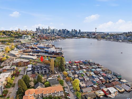 d-2014 Fairview Ave E, Seattle, WA, 98102-3512 | Card Image