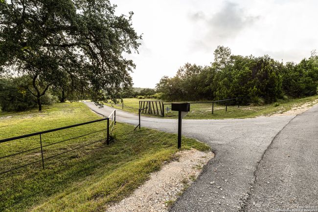 7046 Devonshire Dr, House other with 5 bedrooms, 5 bathrooms and null parking in Spring Branch TX | Image 45