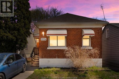 1054 Josephine Ave, Windsor, ON, N9B2L5 | Card Image