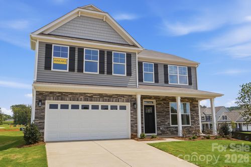 124 Swing Way, Troutman, NC, 28166-7113 | Card Image