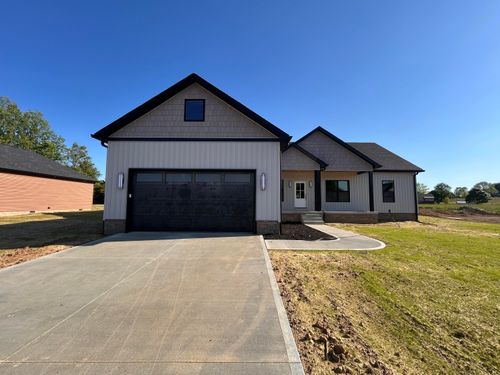 105 Stonegate Drive, Danville, KY, 40422 | Card Image