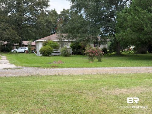 9858 Mose Cir, Theodore, AL, 36582-8066 | Card Image