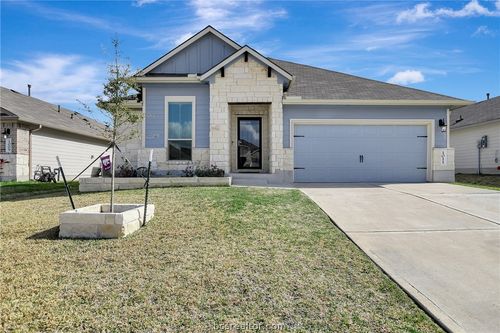 1011 Davy Street, Brenham, TX, 77833 | Card Image