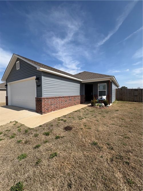 1607 S Blandford St, Siloam Springs, AR, 72761-4154 | Card Image