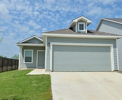 1232 Cattail Ln, Bastrop, TX, 78602-2261 | Card Image