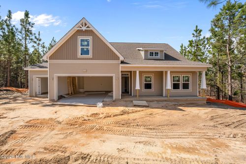 2020 Pewter Dr, West End, NC, 27376-8081 | Card Image