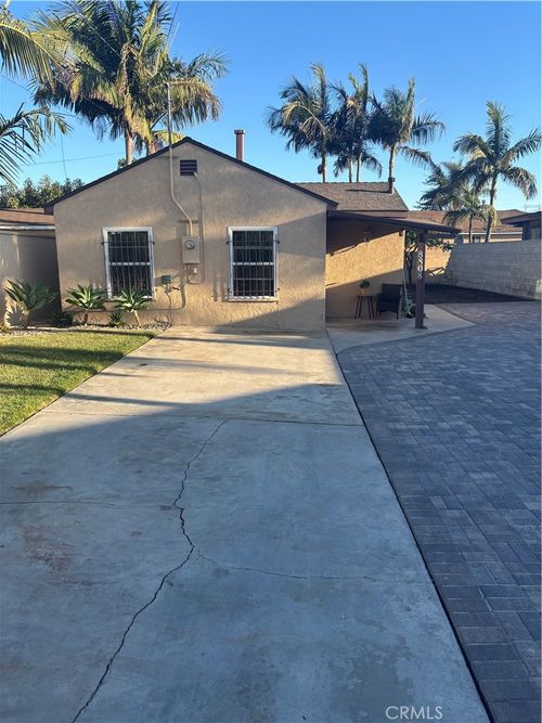 8808 Paseo St, Paramount, CA, 90723 | Card Image