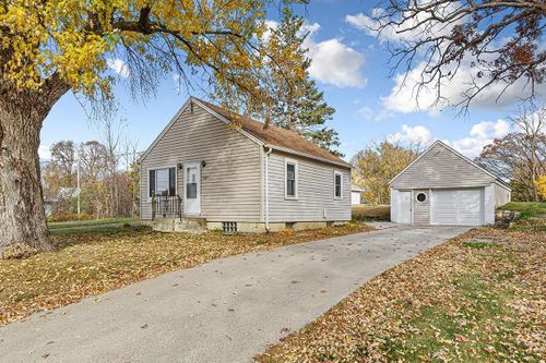 1089 Saint Paul Road, Owatonna, MN, 55060 | Card Image