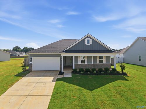 111 Jude Ln, Hazel Green, AL, 35750-4502 | Card Image