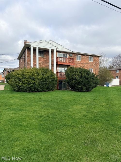 6-9976 Darrow Rd, Twinsburg, OH, 44087-1446 | Card Image