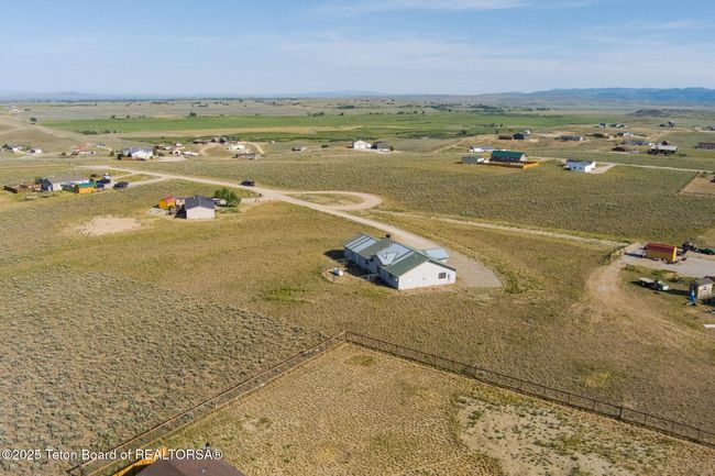 12 Osage Path Trail, House other with 3 bedrooms, 2 bathrooms and null parking in Boulder WY | Image 25