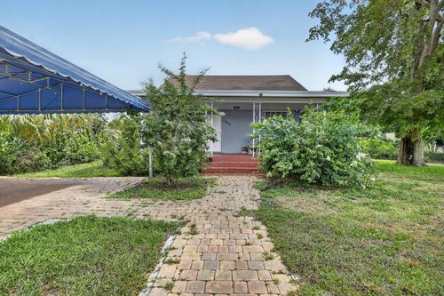 2465 Taylor St, Hollywood, FL, 33020-4319 | Card Image