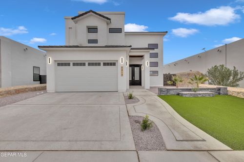 2813 Tierra Garden Dr, El Paso, TX, 79938-2327 | Card Image