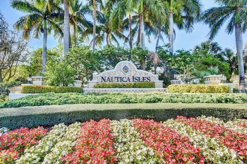 5088 Northern Lights Dr, Greenacres, FL, 33463-5936 | Card Image