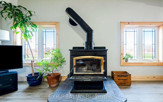 295089 8th Line, House other with 4 bedrooms, 2 bathrooms and 10 parking in Amaranth ON | Image 10