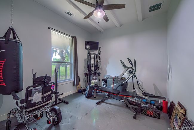 452 Wentworth, House other with 4 bedrooms, 4 bathrooms and null parking in Spring Branch TX | Image 23