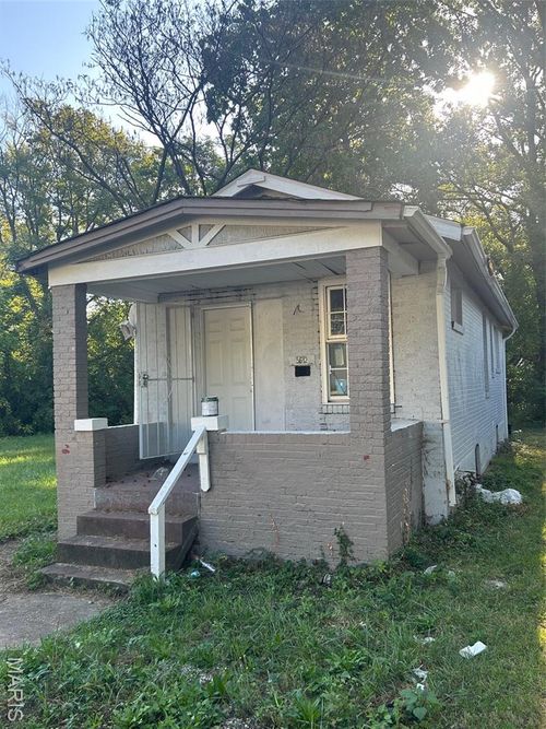 5612 Janet Ave, Jennings, MO, 63136-3518 | Card Image