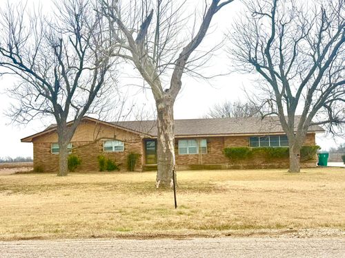 1204 E Lake Dr, Taylor, TX, 76574-1863 | Card Image