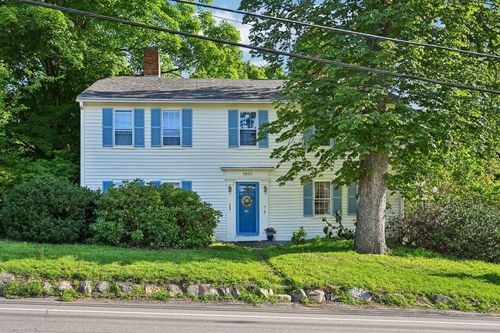 9 Academy Ave, Atkinson, NH, 03811-2202 | Card Image