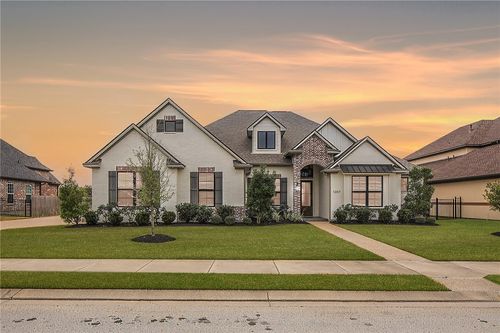 1207 Quarry Oaks Dr, College Station, TX, 77845-1003 | Card Image