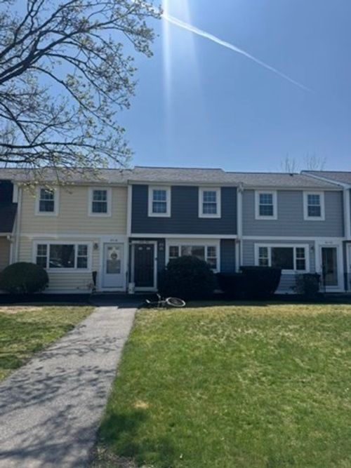 a1-10 Lydon Ln, Halifax, MA, 02338 | Card Image