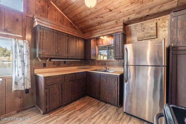 7771 W Channel Ln, Home with 3 bedrooms, 1 bathrooms and null parking in Rathdrum ID | Image 20