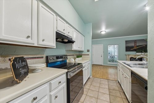 7326-7326 Regency Square Ct, Houston, TX, 77036-3114 | Card Image