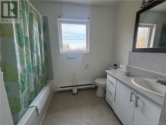 61 Rue Jérôme Comeau, House other with 4 bedrooms, 2 bathrooms and null parking in Petit Rocher NB | Image 19