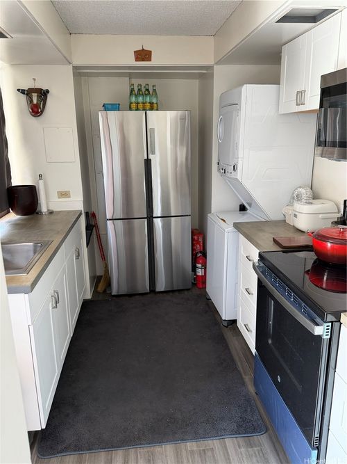 apt-1003-431 Nahua St, Honolulu, HI, 96815-2922 | Card Image