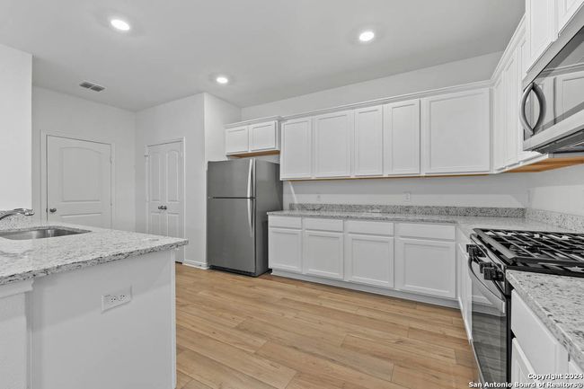 11912 Stroud Dr, House other with 5 bedrooms, 4 bathrooms and null parking in San Antonio TX | Image 10