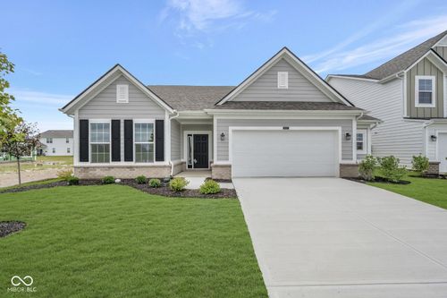 10053 Rosalee Dr, Noblesville, IN, 46060-7604 | Card Image