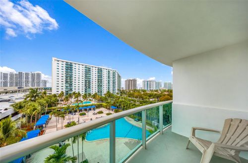 apt-502-19370 Collins Ave, Sunny Isles Beach, FL, 33160-2248 | Card Image