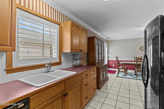 1508 W Oak Island Dr, House other with 3 bedrooms, 2 bathrooms and 2 parking in Oak Island NC | Image 28