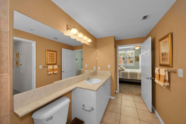 APT-204 - 802 W Windward Way, Condo with 1 bedrooms, 1 bathrooms and null parking in Lantana FL | Image 16