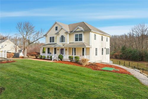 100 Hanton Rd, North Smithfield, RI, 02896-8200 | Card Image