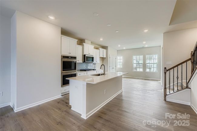 Kitchen | Image 5