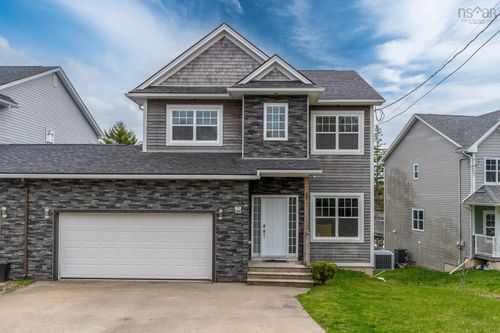 214 Voyageur Way, Hammonds Plains, NS, B4B0N1 | Card Image